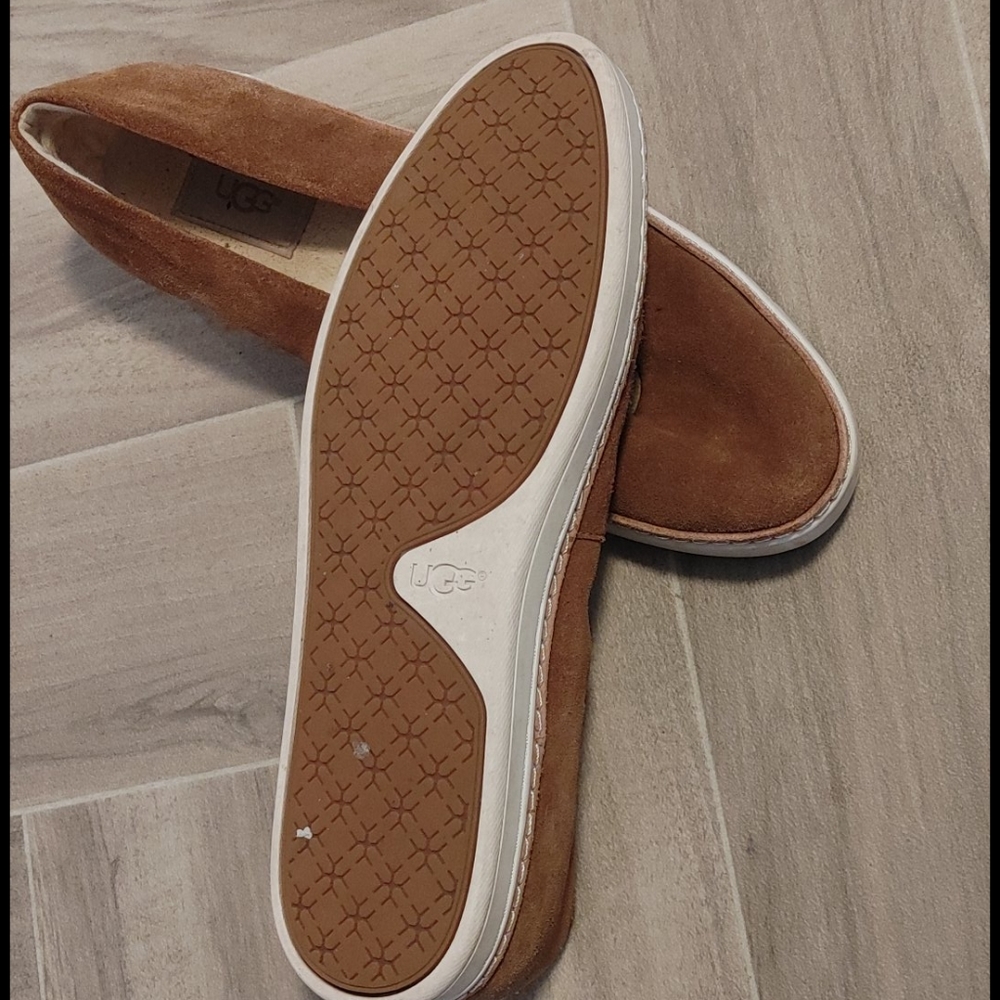 Ugg slip on shoes sz 10 used - Picture 6 of 7